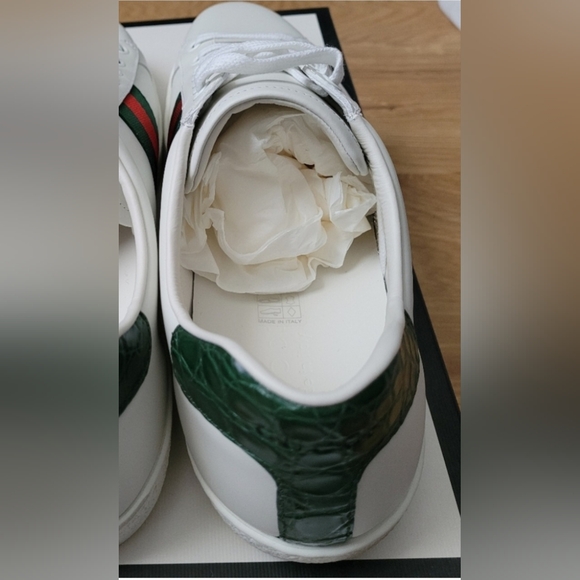 **SOLD **Gucci Ace Sneakers  Gucci Size 10 - Picture 6 of 12